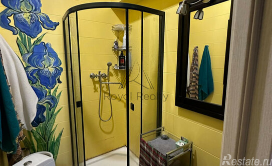 Продажа 10-комн квартиры на вторичном рынке наб Реки Пряжки,  д. 18-20