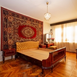 Продажа 3-комн квартиры на вторичном рынке Чекистов ул, д. 38 Продажа 3-комн квартиры на вторичном рынке Чекистов ул, д. 38