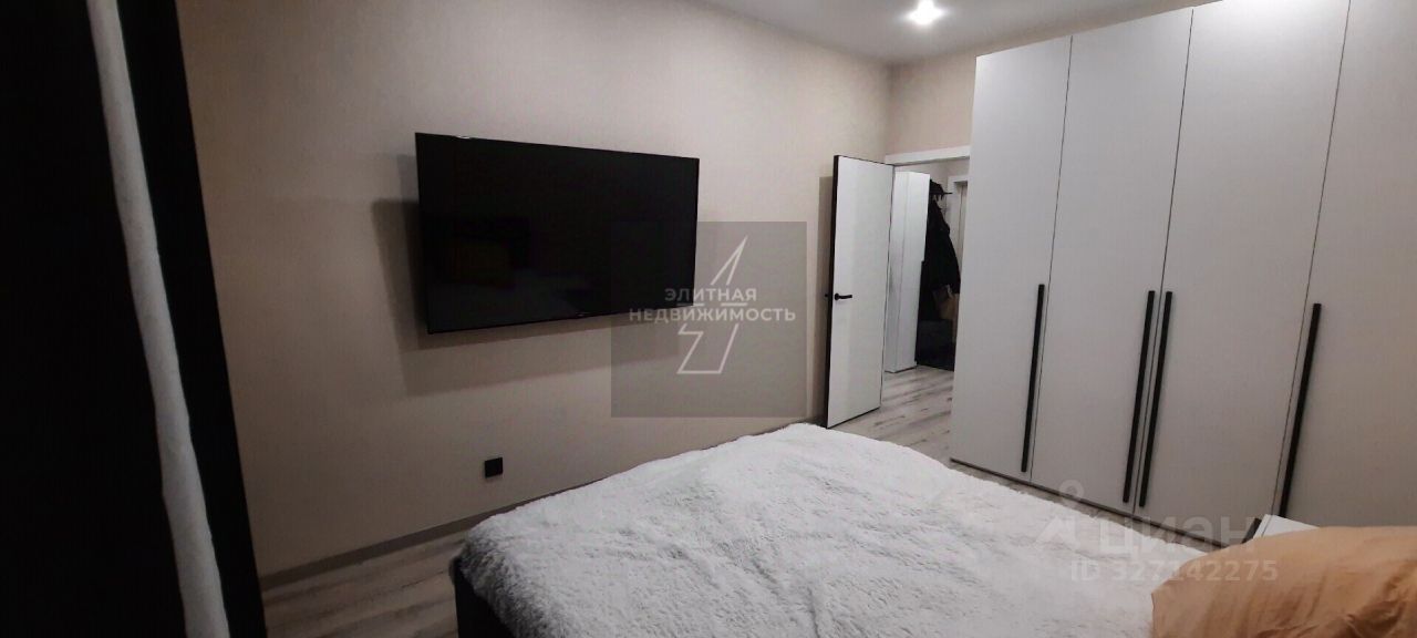 Аренда 2-комн квартиры на вторичном рынке Энергетиков пр-кт,  д. 2к1