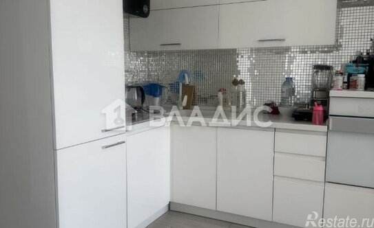 Продажа 3-комн квартиры на вторичном рынке Реутов, Садовый проезд,  д. 3,  к. 1