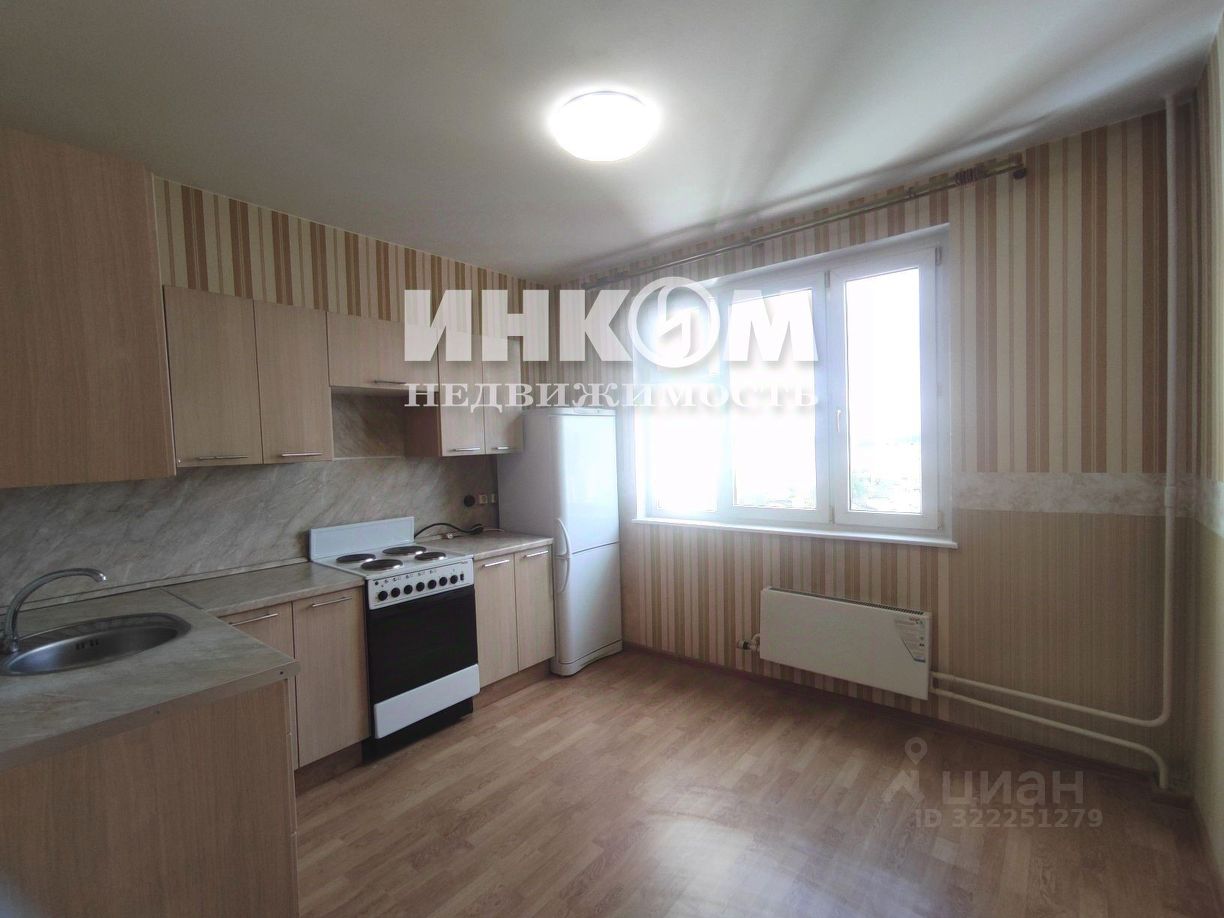 Продажа 3-комн квартиры на вторичном рынке Полярная улица, 32К3