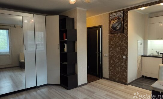 Продажа 1-комн квартиры на вторичном рынке Трамвайный пр-кт,  д. 11 к6