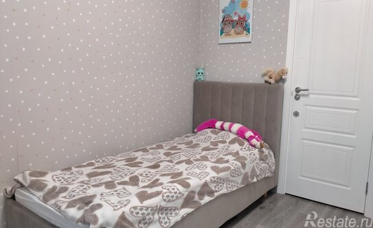 Продажа 3-комн квартиры на вторичном рынке Янино-1 пгт, Тюльпанов (Янила Драйв мкр) ул,  д. 2,  к. 2