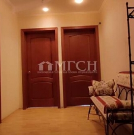 Продажа 3-комн квартиры на вторичном рынке улица Адмирала Лазарева,  д. 8