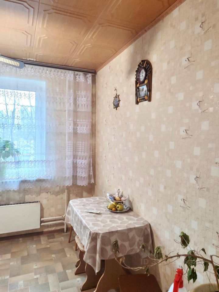 Аренда 3-комн квартиры на вторичном рынке Митинская улица, 44