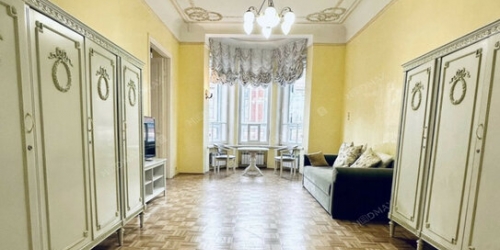 5-комн квартира ул Зверинская,  д. 1/3