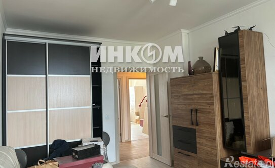 Продажа 3-комн квартиры на вторичном рынке Судостроительная улица,  д. 17