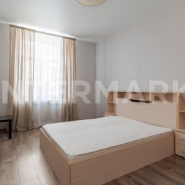 Продажа 4-комн квартиры на вторичном рынке улица Машкова,  д. 16