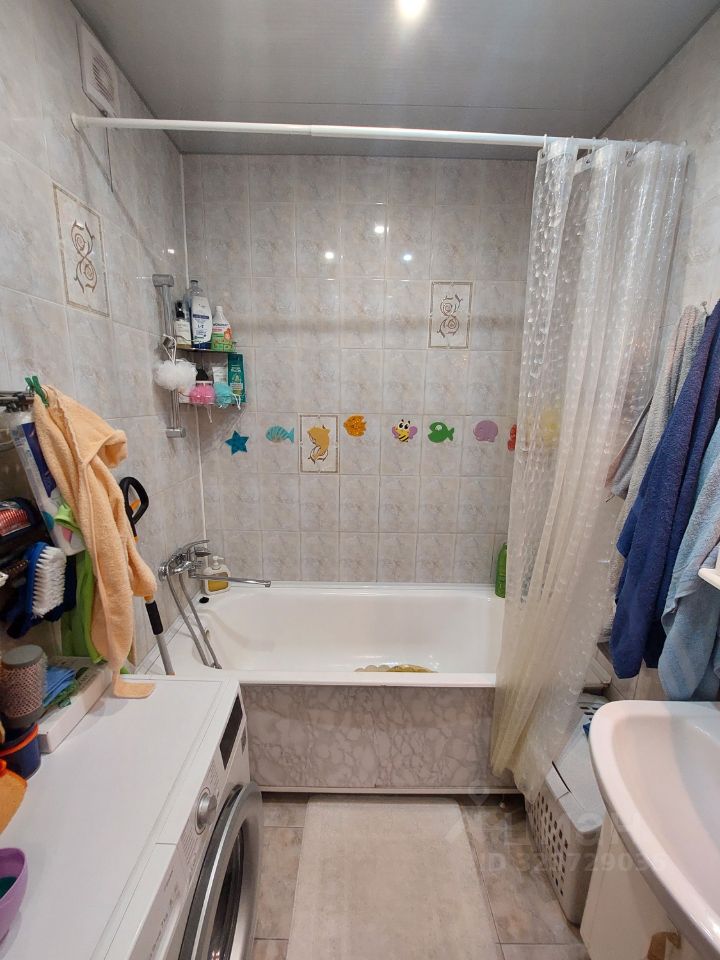 Продажа 2-комн квартиры на вторичном рынке Красная Горка мкр, Люберцы, улица Наташинская,  д. 8