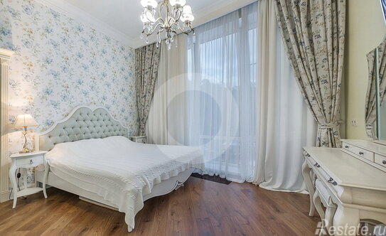 Продажа 4-комн квартиры на вторичном рынке Одинцовский городской округ, Весенняя улица,  д. 1 с1