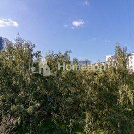 Продажа 2-комн квартиры на вторичном рынке улица Кулакова,  д. 6