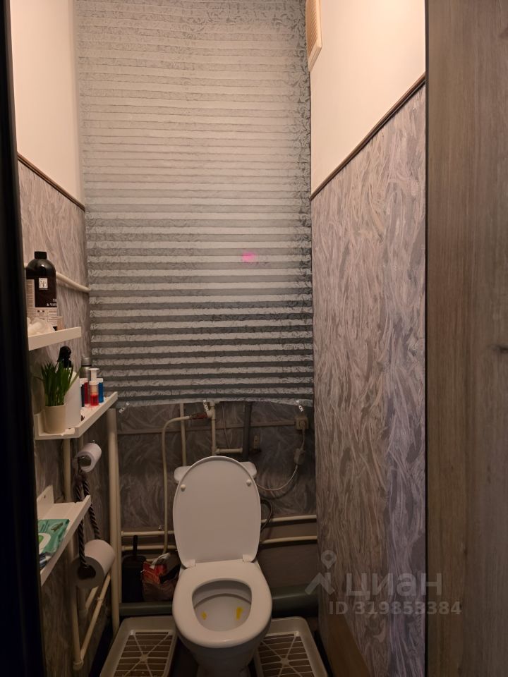 Продажа 2-комн квартиры на вторичном рынке д. Старая, Колтуши, улица Генерала Чоглокова, 3