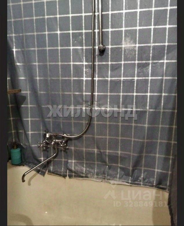 Продажа комнаты Таврическая улица,  д. 45