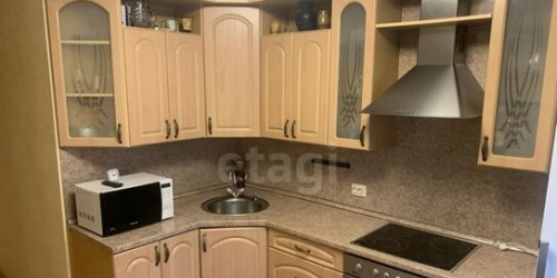 3-комн квартира ул Черкасова,  д. 14,  к. 1