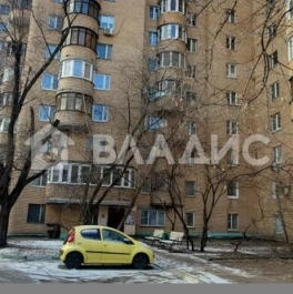 Продажа 3-комн квартиры на вторичном рынке Подмосковная улица,  д. 12А