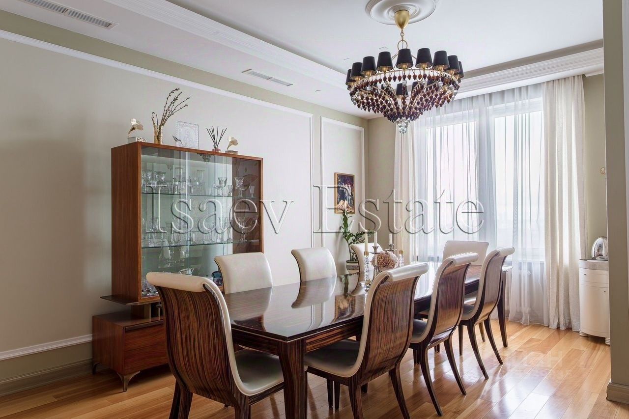 Продажа 5-комн квартиры на вторичном рынке Мосфильмовская улица, 70