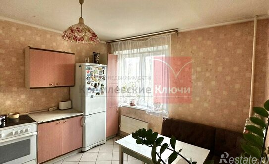 Продажа 3-комн квартиры на вторичном рынке Хибинский проезд,  д. 14