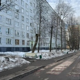 Продажа 1-комн квартиры на вторичном рынке Донбасская улица,  д. 6