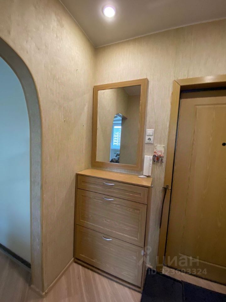 Продажа 2-комн квартиры на вторичном рынке улица Главмосстроя, 22к1