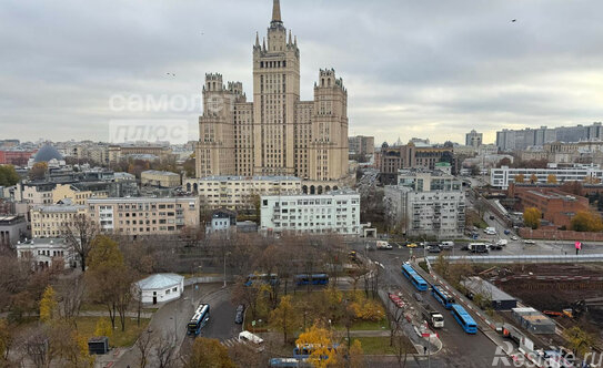 Продажа 4-комн квартиры на вторичном рынке Дружинниковская улица,  д. 15