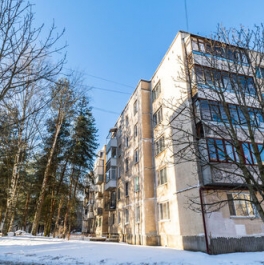 Продажа 1-комн квартиры на вторичном рынке Колпинское шоссе,  д. 49