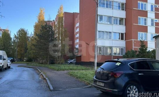 Продажа 1-комн квартиры на вторичном рынке Богатырский пр-кт,  д. 61 к1