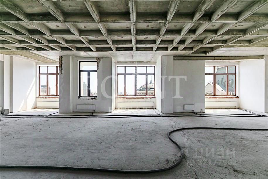 Продажа 5-комн квартиры на вторичном рынке улица Новый Арбат, 27