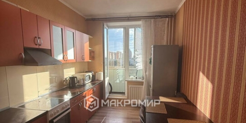 2-комн квартира Славы пр-кт,  д. 52,  к. 1