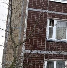 Продажа 1-комн квартиры на вторичном рынке Кировск, Молодежная улица, 7к1