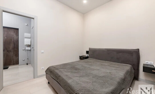 Продажа 2-комн квартиры на вторичном рынке Александра Матросова ул,  д. 3 с1