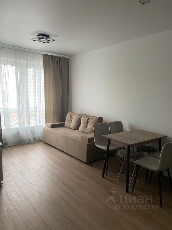 Аренда 2-комн квартиры на вторичном рынке улица Римского-Корсакова, 11к9