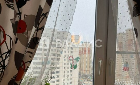 Продажа 3-комн квартиры на вторичном рынке Красногорск г, Красногорский б-р,  д. 17