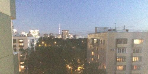 3-комн квартира Русанова,  д. 31