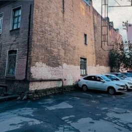 Продажа 4-комн квартиры на вторичном рынке Лиговский пр-кт,  д. 119 литБ