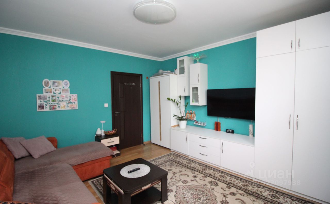 Продажа 3-комн квартиры на вторичном рынке Абрамцевская улица, 18