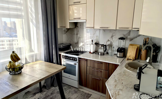 Продажа 1-комн квартиры на вторичном рынке Бухарестская М. ул,  д. 10 к1