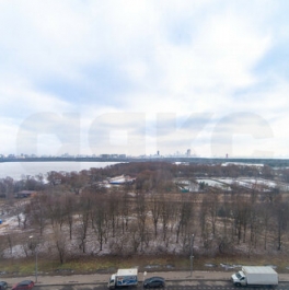 Продажа 3-комн квартиры на вторичном рынке ул Твардовского,  д. 31,  к. 2