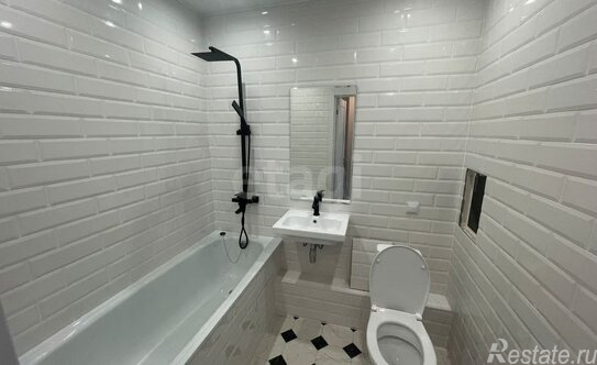 Продажа 1-комн квартиры на вторичном рынке Мурино г, Екатерининская ул,  д. 19