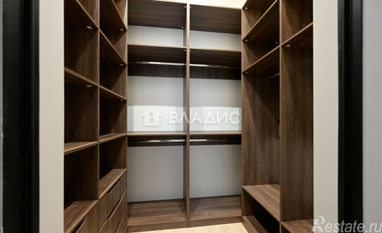 Продажа 1-комн квартиры на вторичном рынке Заречье рп, Медовая ул,  д. 2