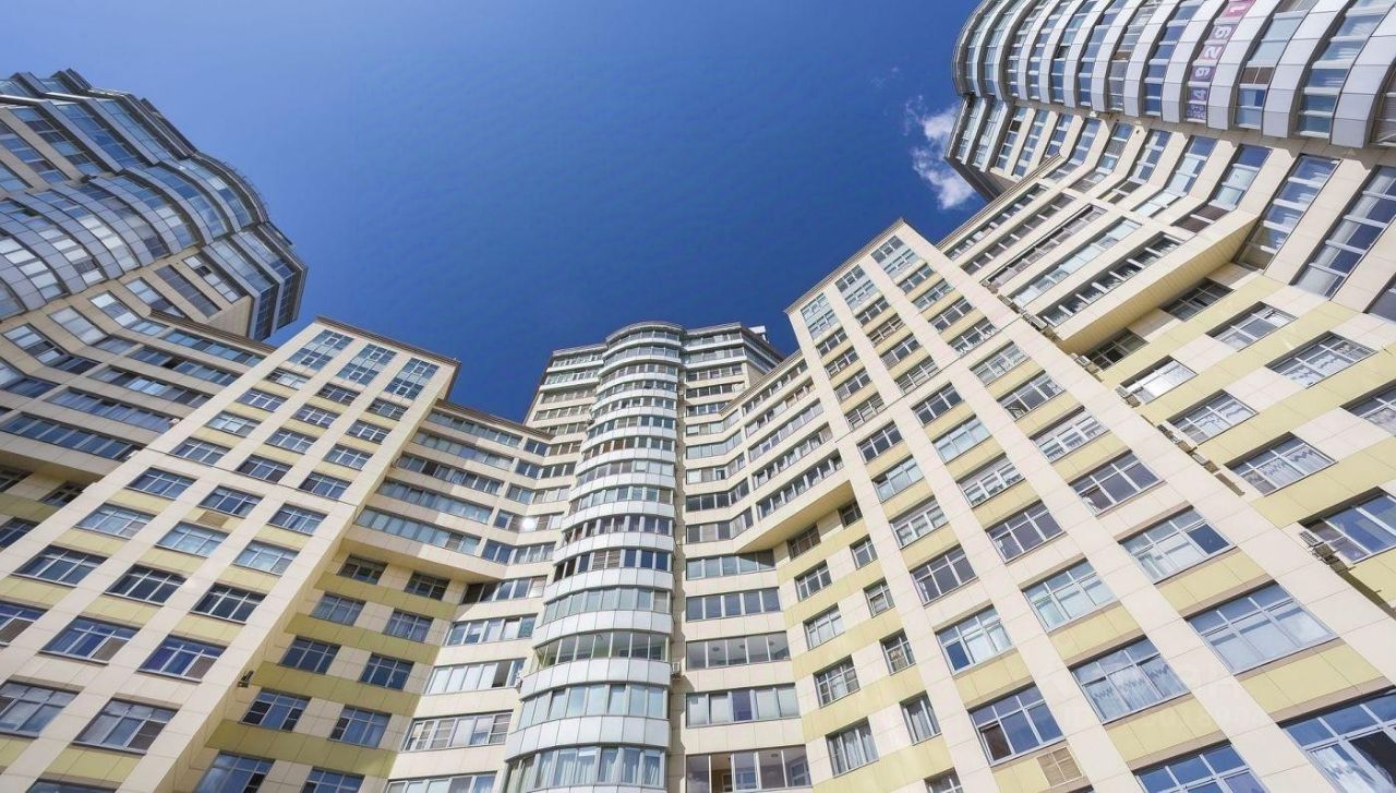 Продажа 3-комн квартиры на вторичном рынке улица Шаболовка, 10к1