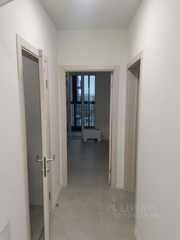 Продажа 3-комн квартиры на вторичном рынке Зеленый проспект, 103