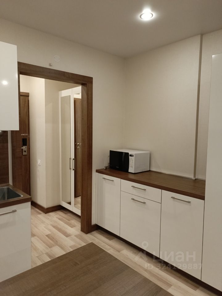 Продажа студии улица Хошимина, 16А