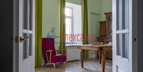 5-комн квартира Почтамтская ул. ,  д. 13