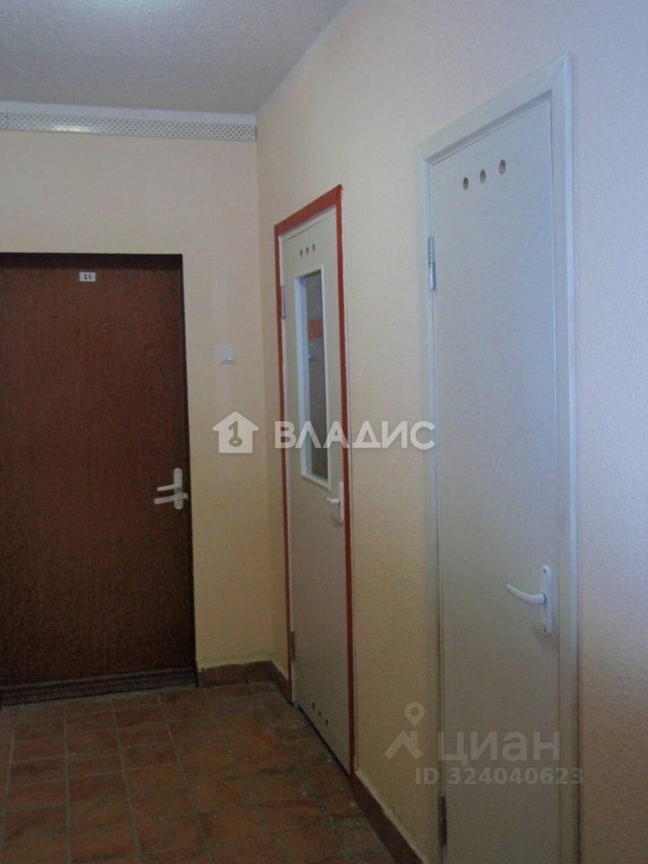 Продажа 1-комн квартиры на вторичном рынке улица Авиаконструктора Петлякова, 25