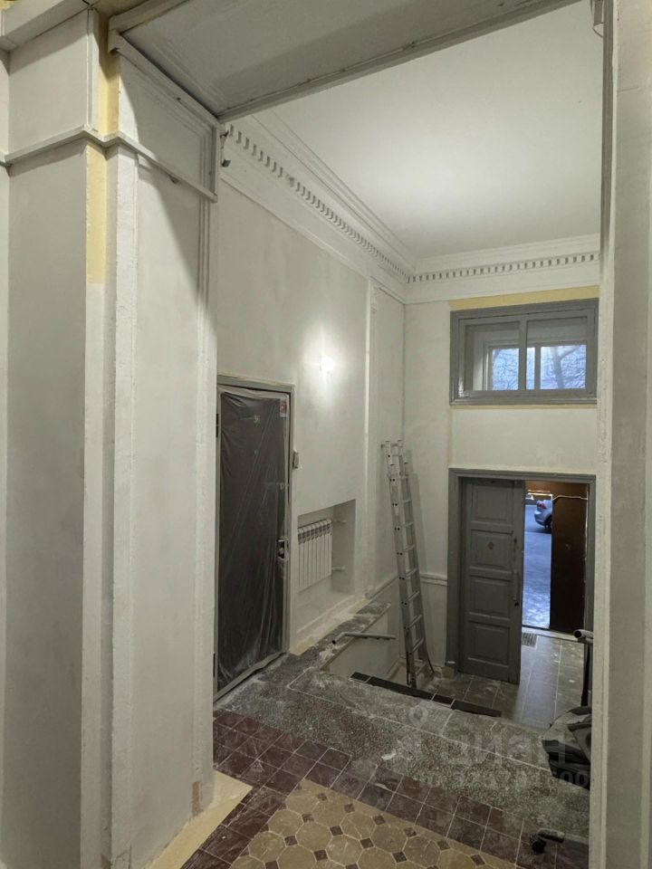 Продажа 3-комн квартиры на вторичном рынке Дружинниковская улица, 11/2