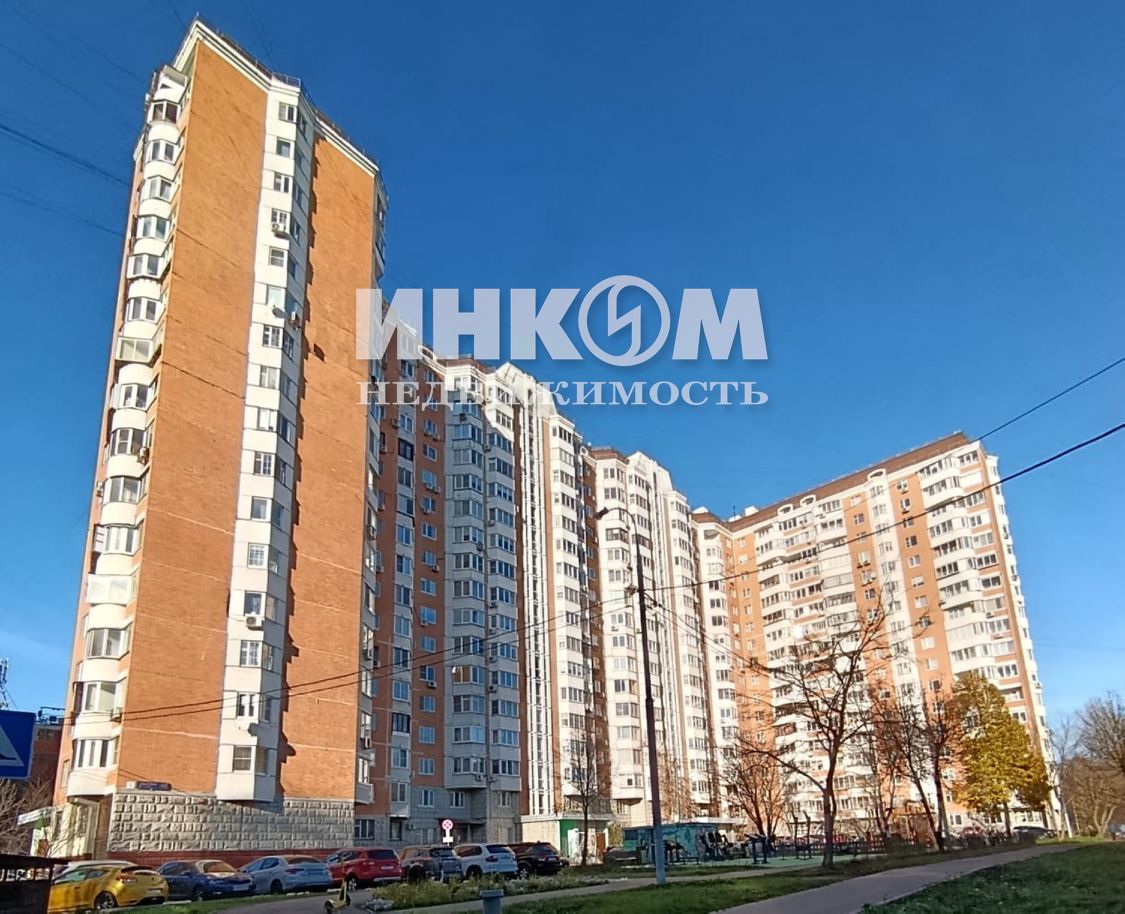 Продажа 1-комн квартиры на вторичном рынке Полярная улица, 54К1