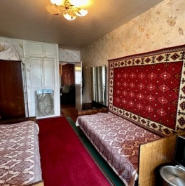Продажа 3-комн квартиры на вторичном рынке Коломна, улица Ларцевы Поляны,  д. 6