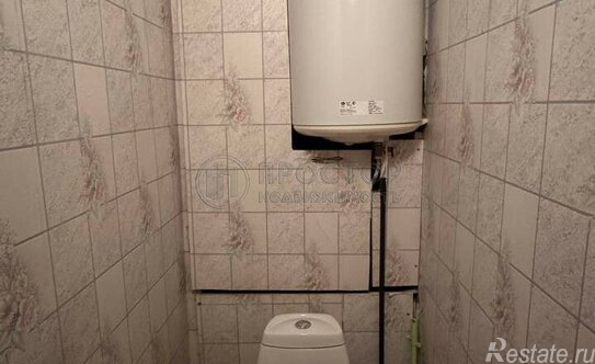 Продажа 2-комн квартиры на вторичном рынке Осенний бульвар