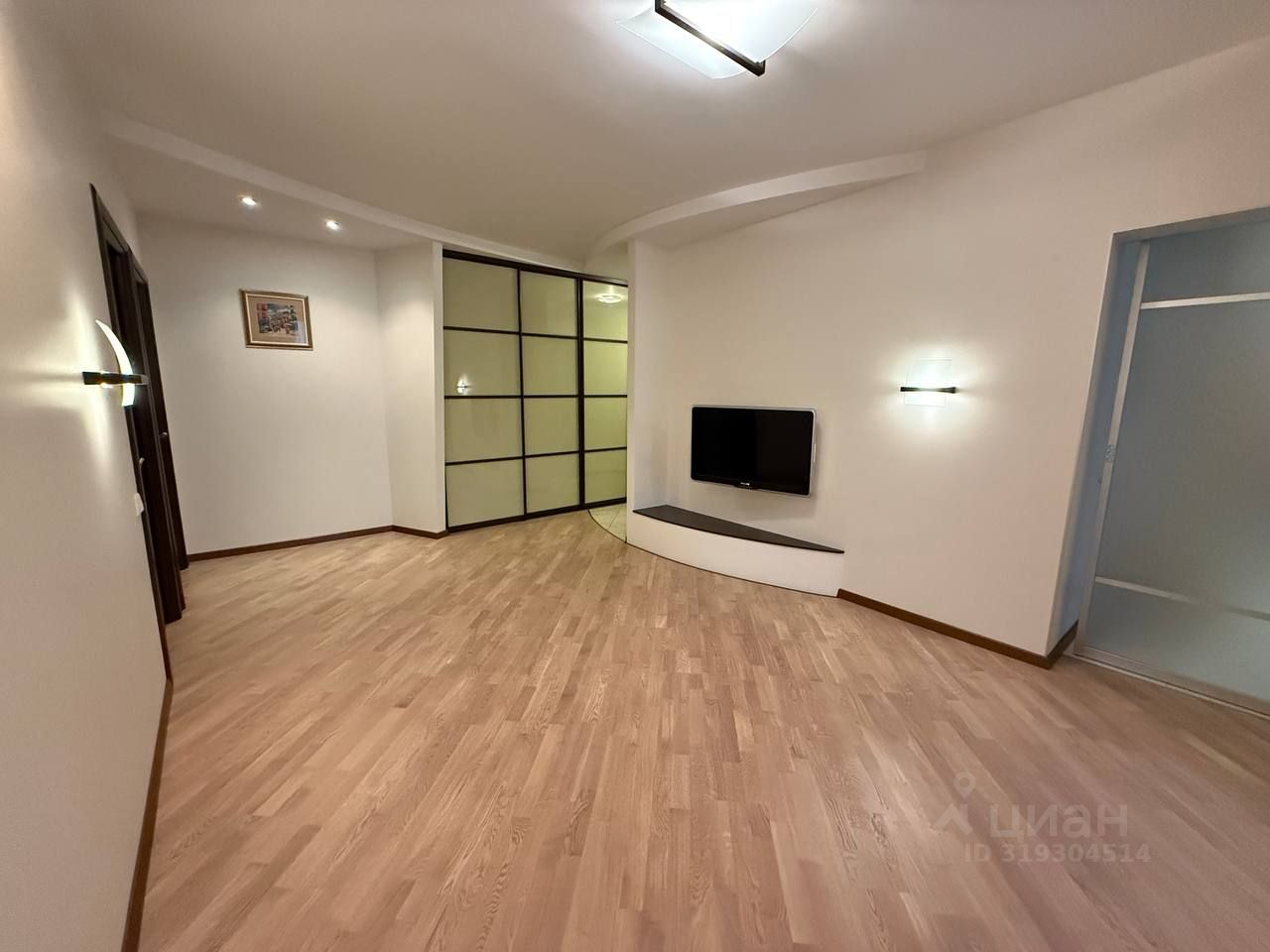 Продажа 3-комн квартиры на вторичном рынке бульвар Дмитрия Донского, 11К2