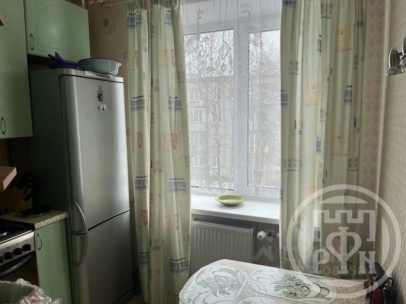 Продажа 2-комн квартиры на вторичном рынке Сестрорецк, улица Володарского,  д. 11